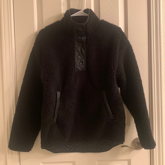 NWT Athleta Cozy Sherpa fleece Snap Sweatshirt Sweater Black XS - Picture 5 of 12